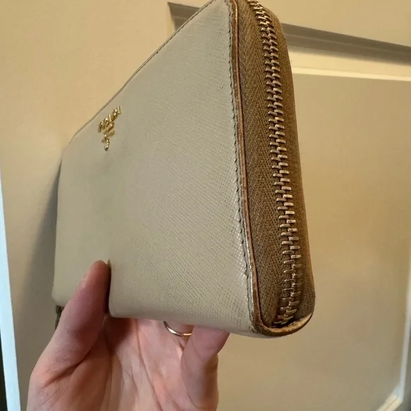 PRADA Beige/ Tan color Purse/ wallet - Picture 4 of 12